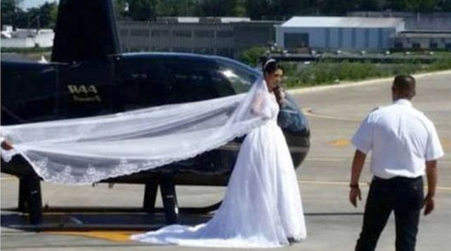 Quiso darle una sorpresa al novio en su boda y se mató antes de llegar al altar