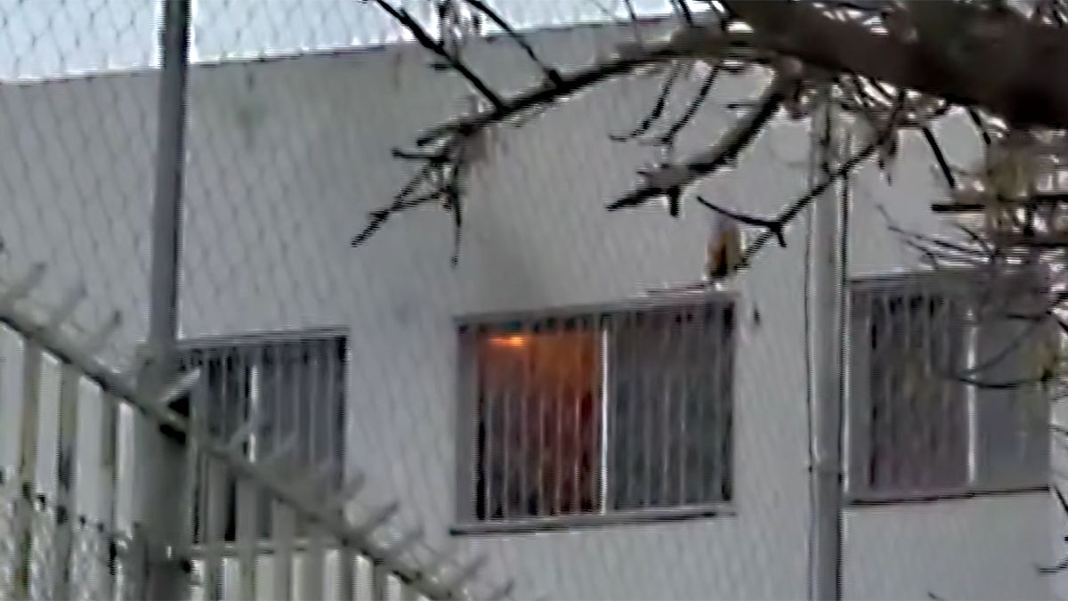 Principio de incendio en un colegio del centro de Rosario: solo un susto