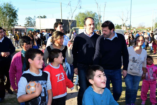 Nuevos juegos en la Plaza de la Primera Infancia de Coronel Dorrego
