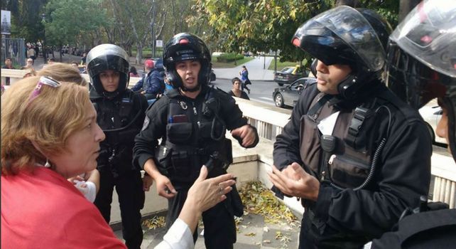 No hay que pedir disculpas por el accionar policial, las pedimos cuando nos equivocamos