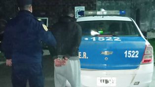 Una mujer manifestó haber mantenido una discusión con su pareja, durante la cual fue agredida física y verbalmente por el hombre. Ocurrió en San Benito