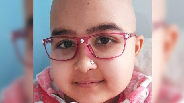 Convocan a una colecta para una niña que será trasplantada