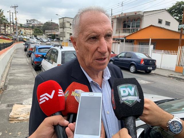 Hilbert viajó a Ecuador para estudiar el caso Pinos