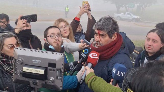 Denuncian que hay al menos 25 heridos a manos de efectivos de la Gendarmería. “Rompieron un montón de cabezas”