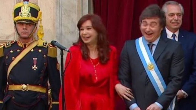 La complicidad entre Milei y Cristina durante la jura del libertario