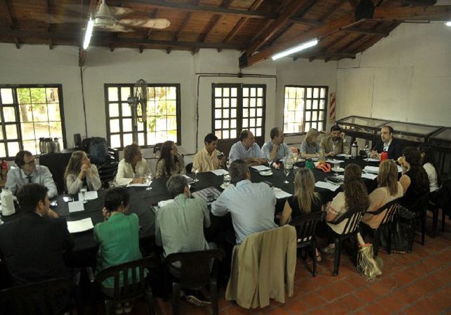 Primera reunión. Se llevó a cabo en el SUM del Jardín Botánico Ingeniero Lorenzo Parodi / Foto: Gentileza Municipalidad de Santa Fe