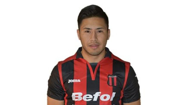 Piden juzgar a un futbolista por el crimen de su hijastro