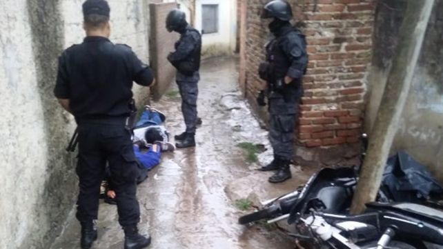 Dos detenidos en allanamientos por balaceras en zona noroeste