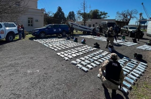 Hidrovía narco: el tráfico internacional expuesto tras el hallazgo de un bolso en la playa.&nbsp;