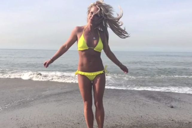 Video: Britney Spears modela su sexy bikini en Instagram