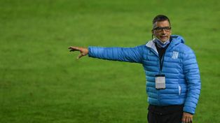 Pizzi dejó de ser el técnico de Racing y no dirigirá el domingo ante Newells