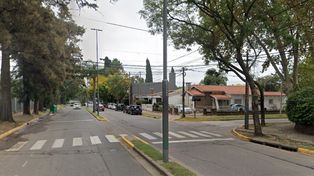 Benegas y Wilde, zona oeste de Rosario. Un camión fue violentado y los ladrones se llevaron casi 3 millones de pesos.&nbsp;