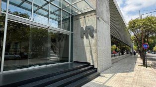 Operaron con éxito al policía baleado en la entradera de zona sudoeste