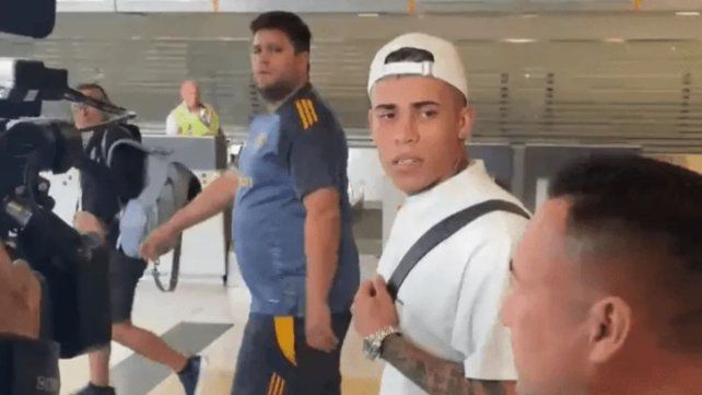 Ayrton Costa es el segundo refuerzo de Boca.