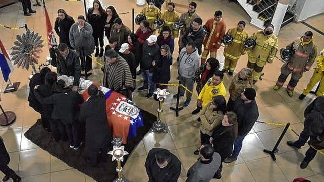 Tensión en el funeral del intendente asesinado en Paraguay