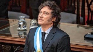 Milei ratificó ante un diario británico que el reclamo por Malvinas es innegociable.