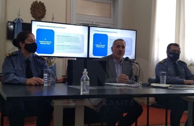 Sain dijo que la policía es una empresa en crisis, pero que la va a sacar adelante