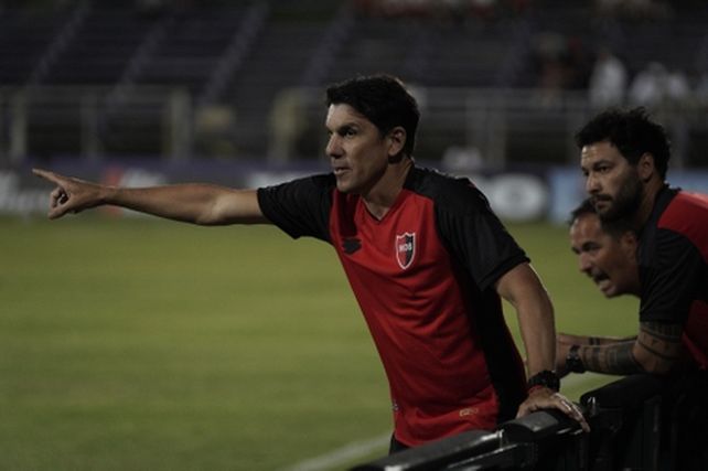 El DT uruguayo se trajo conclusiones para afinar esperando el debut oficial que se viene en breve.