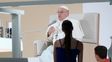 El Papa improvisó, salteó tres discursos preparados en Portugal y sembró dudas