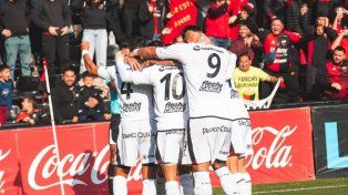 Colón tendrá un solo cambio para jugar una final ante Ferro