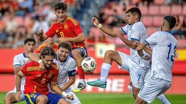 España anunció su partido ante Kosovo sin reconocerlo como país y generó tesión