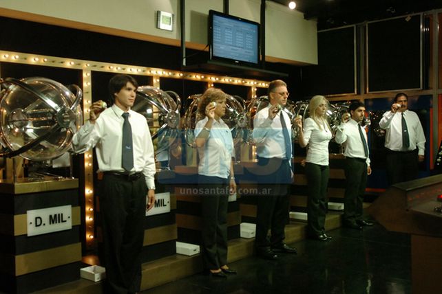 El número 21.182 fue el ganador del tradicional Gordo de Navidad