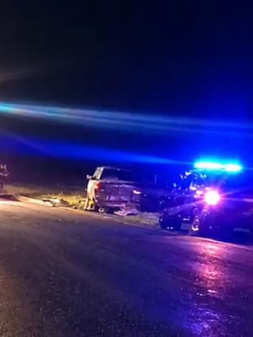 Horror en una ruta de Santa Fe: tres jóvenes murieron atropellados por una camioneta mientras cambiaban una rueda