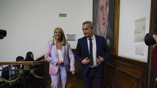 El intendente Javkin junto a Schmuck, presidenta del Concejo Municipal.