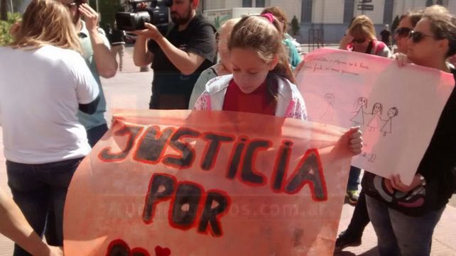 CGE se comprometió a investigar supuesto bullying a la chica de Paso de la Arena