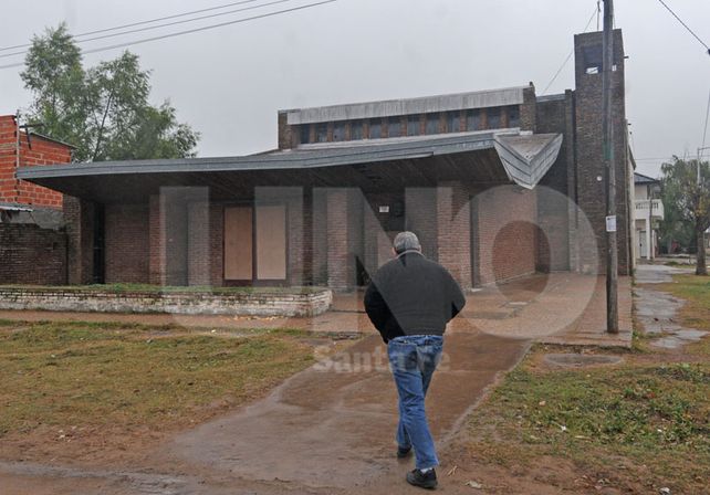 Cristo Obrero. La parroquia busca contener a familias y a jóvenes de barrios del oeste de la ciudad. Foto: Manuel Testi / UNO Santa Fe