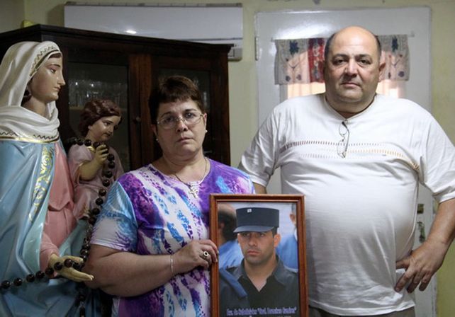 Reclamo. Los padres dicen que realizan las actuaciones para sentar un precedente.   Foto Gentileza/El Día de Gualeguaychú
