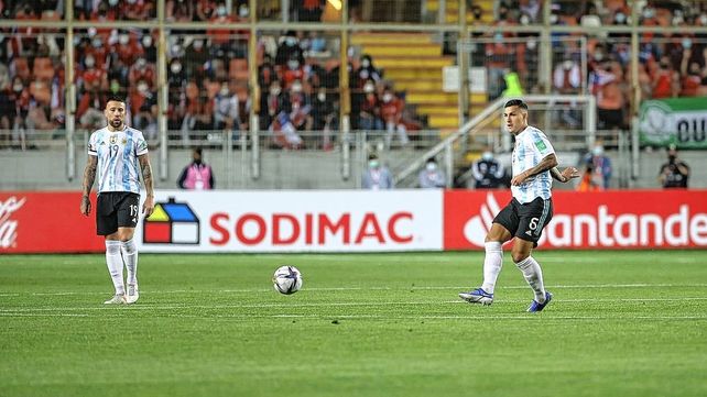 Argentina derrotó 2 a 1 a Chile en la altura de Calama.