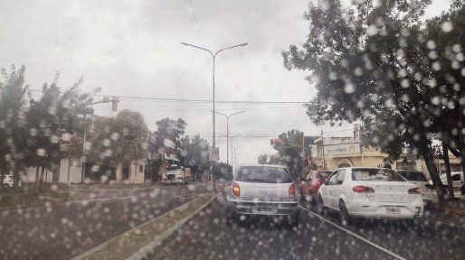 SMN pronostica tormentas aisladas para este domingo