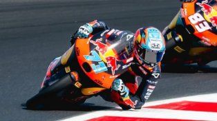 Gran actuación de los argentinos en Moto3: Perrone 5° y Morelli 9° en San Marino