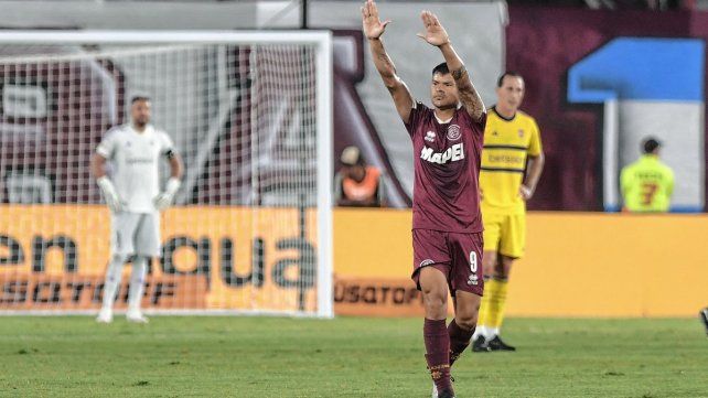 El entrerriano Walter Bou pide disculpas por su gol por su pasado en Boca.