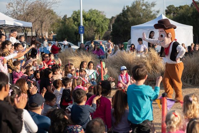 Las tardes de vacaciones se llenaron con espectáculos infantiles.