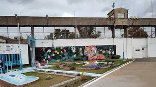 Un santafesino creyó que chateaba con una joven pero terminó extorsionado por un preso