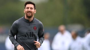&nbsp;“Recién aterricé en París con la inmensa alegría de haber conseguido el objetivo del pase al Mundial de Qatar, aseguró el astro rosarino en su cuenta de Instagram.