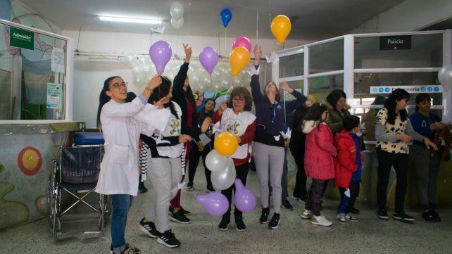 A beneficio de la Asociación Cuidar Bajo la Misma Estrella