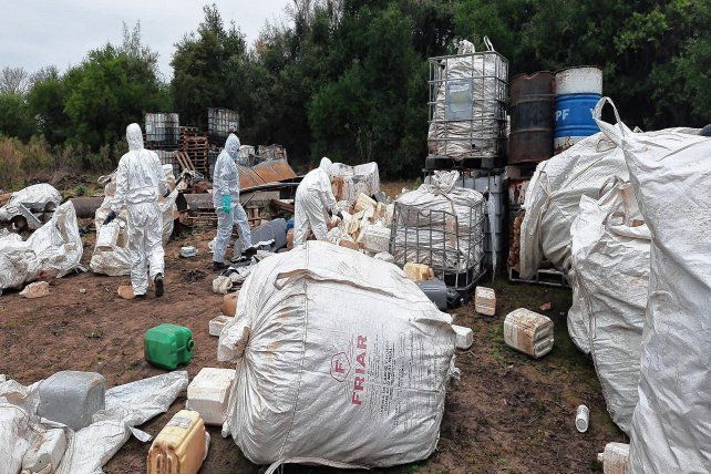 Entre Ríos y Santa Fe fortalecen la lucha contra el tránsito ilegal de envases vacíos de fitosanitarios.
