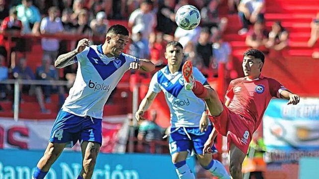 Argentinos empató de local con Vélez.