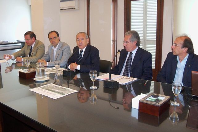 Los grandes boliches firmaron el compromiso de compra de los terrenos