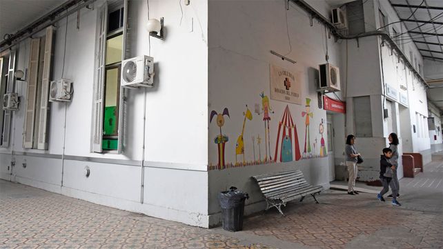 Debido a las lesiones fue trasladado al Hospital Provincial de Rosario.