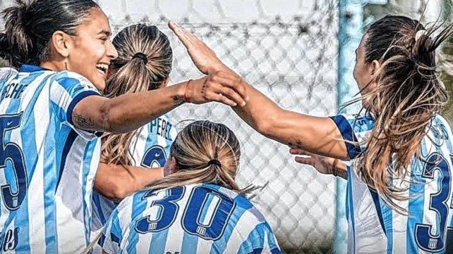 Racing se consagró campeón en el fútbol femenino.