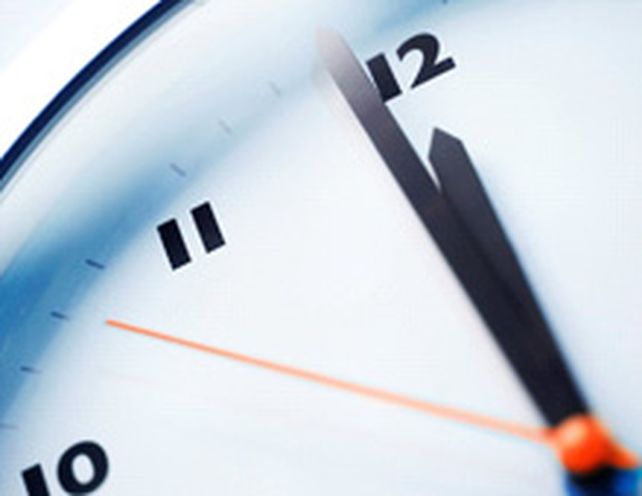 Cambio de hora: el domingo a las 0 los relojes deben volver a las 23 del s&aacute;bado