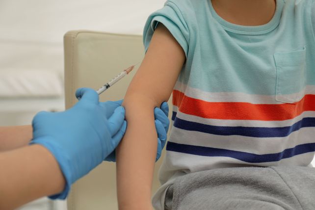 Sanatorio de Niños y Grupo Oroño acompañan la campaña provincial de vacunación infantil