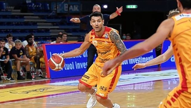 Carlos Delfino padece una lesión y es baja en Pesaro