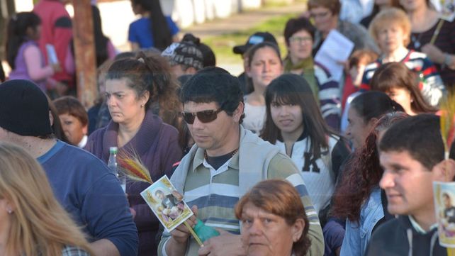 Una multitud veneró a San Cayetano