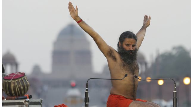 La India  celebra el Día Internacional del Yoga