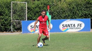 El delantero que se ganó un lugar como volante